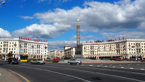 Режимът в Беларус затяга хватката си: Ограничават напускането на страната