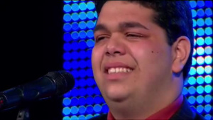 Дупнишкият Павароти не беше пуснат в дискотеката в родния си град, защото е ром