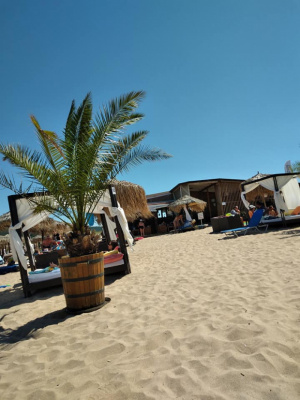 10 са плажовете по Черноморието, където сянката е безплатна - вижте кои са те и какви са цените на другите