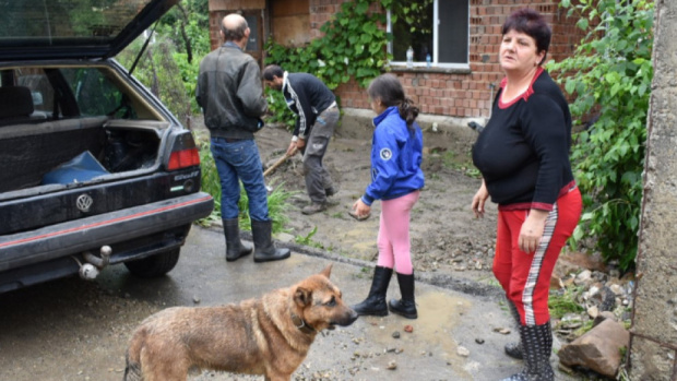 Частично бедствено положение в Община Котел след поройни дъждове