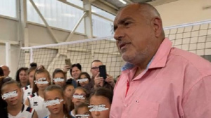 Без санкции за Борисов за предизборните снимки с деца