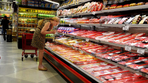 Основните хранителни продукти поскъпват заради новите цени на тока