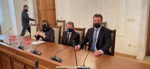 Тошко Йорданов в кулоарите на парламента: Василев изрече мазна лъжа!