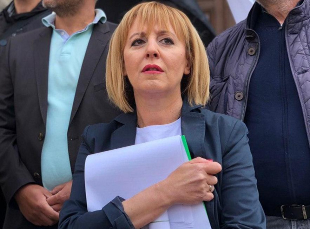 Манолова: През последните години българската държава е абдикирала от функциите си