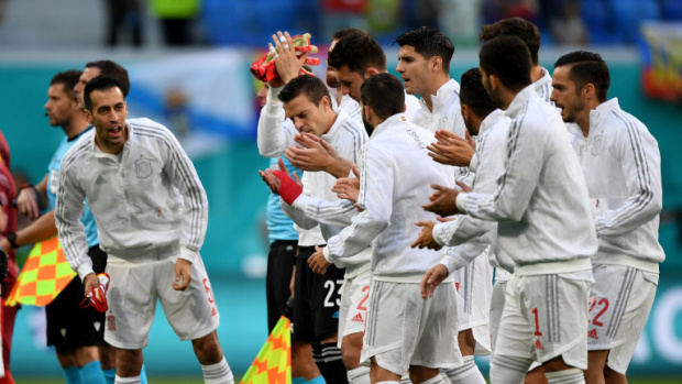 Испания е на полуфинал, след като оцеля в нова драма и дузпи срещу приятната изненада Швейцария