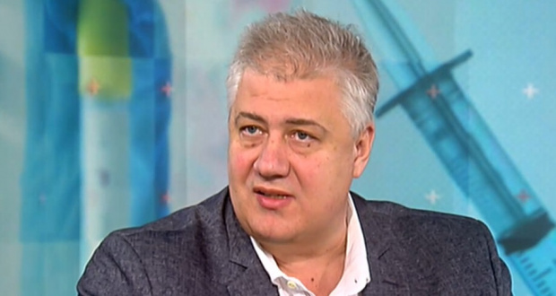 Изчегъртване в действие: Здравният министър уволни и шефа на "Пирогов"
