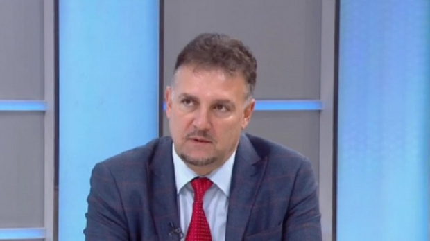 Жалба на отстранения от БЕХ Валентин Николов спря вписването на новото ръководство
