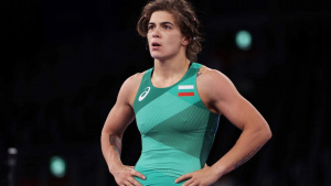 Тайбе Мустафа Юсеин донесе олимпийски бронз за България, след като тушира за секунди рускиня