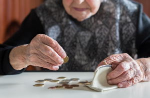 Двойно повече хора са ощетени от тавана на пенсиите