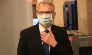 Образователният министър: И 6-годишните ще са с маски в градините, ако COVID-19 се усили