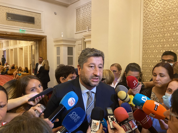 Христо Иванов: Министър-председателят трябва да бъде лидер