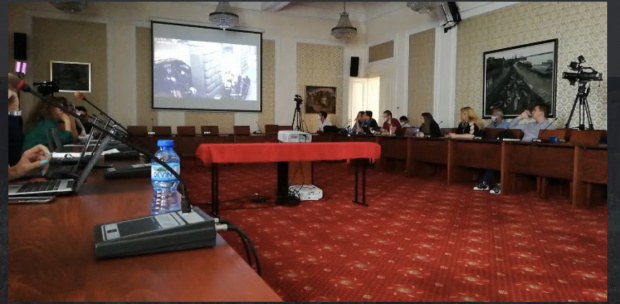 Комисията на Хаджигенов показва укриваните кадри на полицейско насилие на протестите (НА ЖИВО)