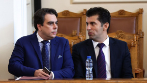 Политолог: Ако Петков и Василев се присъединят към ”Демократична България”, ще вдигнат рейтинга