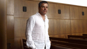 Брендо настоява да излежи и трите си присъди в България, а не в Италия или Румъния