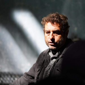 Аниматор №1 в света подпука Петков и Василев заради логото на "Продължаваме промяната"