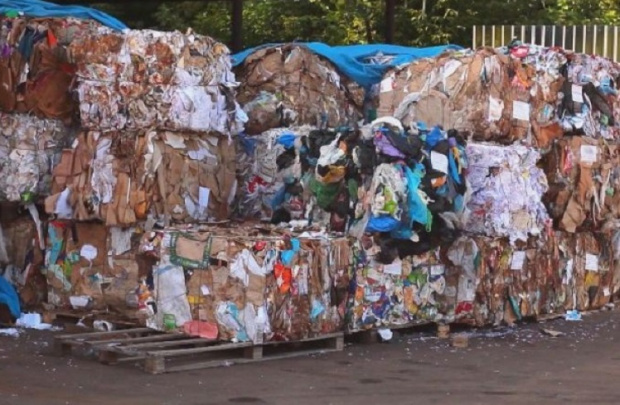 Сагата с италианския боклук взе главите на трима служители на РИОСВ-Плевен
