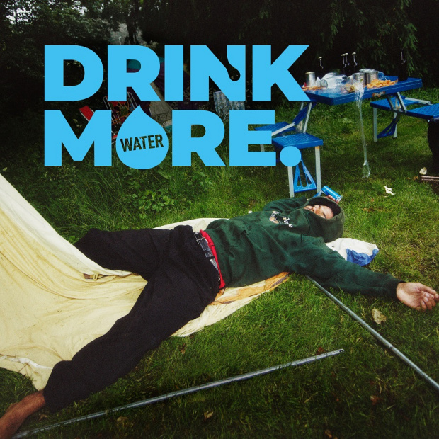 Пий повече... вода: нова кампания за отговорната консумация на алкохол