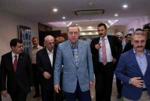 Foreign Policy: Ердоган е тежко болен, времето му изтича! Турският президент отвърна с баскет ВИДЕО