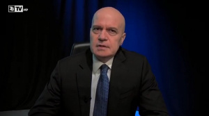 Ковид-19 едва не убил Слави! Бил на кислороден апарат у дома