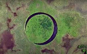 Мистериозният кръгъл остров Окото, въртящ се около оста си (ВИДЕО)