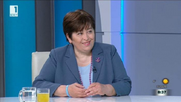 Министър Стела Балтова е с COVID-19