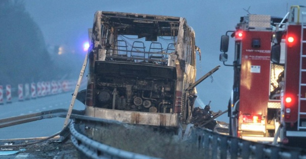 Чуждоезичните медии за автобусната катастрофа: "Горящ ковчег"
