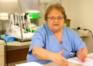 Топ вирусологът Радка Аргирова: Хората не са антиваксъри, а се страхуват от страничните ефекти
