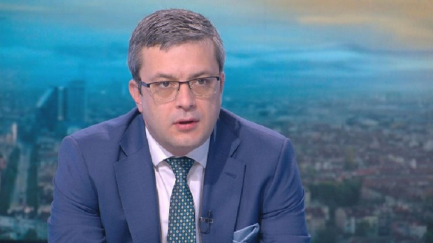 Тома Биков: Без диалог с новия кабинет, докато Рашков е в него