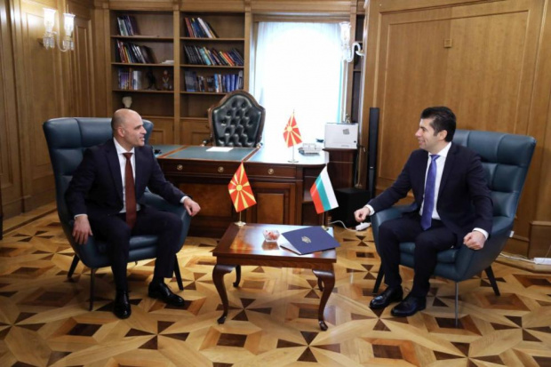 Петков и Ковачевски се разбраха за линията София-Скопие, ще има нова среща (НА ЖИВО)