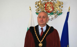 Гласеният за кандидат-президент Борис Велчев стана ректор на ВУЗФ