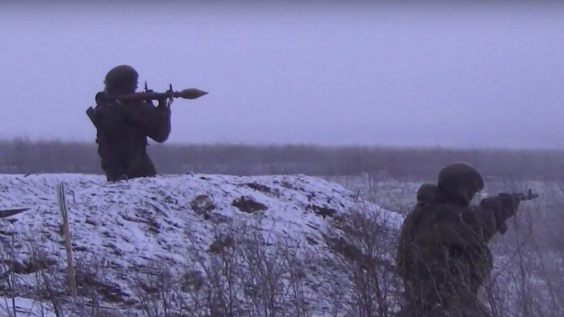 Донецк: Украинската армия ни обстрелва с български гранатомети от завод Арсенал
