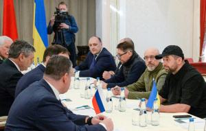 Русия и Украйна продължават преговорите край Брест