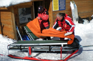 Спасиха осем туристи, замръкнали под връх Руен