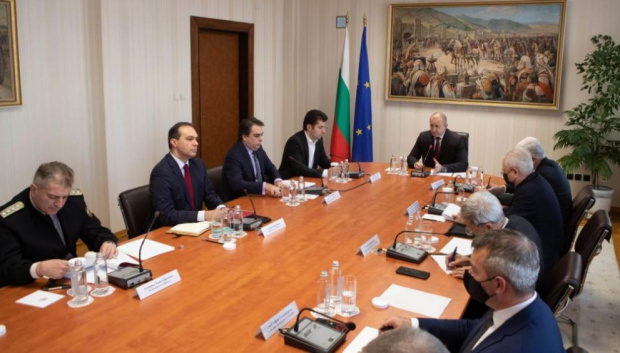 Президентството: Към момента не се задава пряка военна заплаха за България