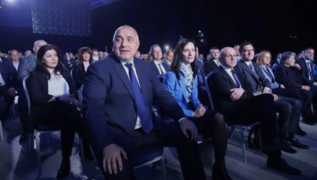 Единодушно: ГЕРБ си преизбраха Борисов за лидер на партията