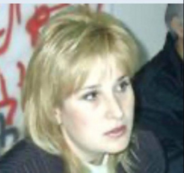 Срам! Шефката на Икономическа полиция в Пазарджик бе спипана да краде крем от аптека