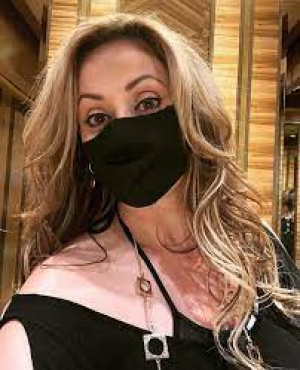 Маските паднаха! От днес не са задължителни, а препоръчителни