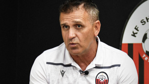 Сензация в родния футбол - блудният син Акрапочич се завръща в Локо Пловдив