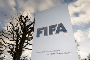 Борис Джонсън скочи на ФИФА заради руска връзка