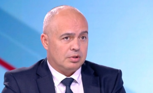 Свиленски: БСП ще напусне коалицията, ако един калашник или патрон замине за Украйна