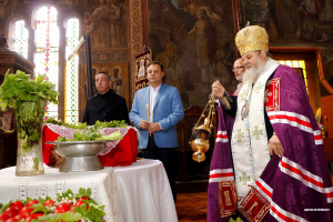 Света литургия бе отслужена на Велики Четвъртък в катедралния храм на В. Търново