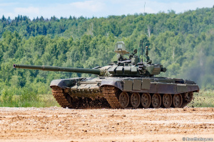 Чрез кръгова сделка Германия дава танкове на Украйна