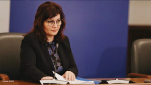 Вдигат заплатите за медиците