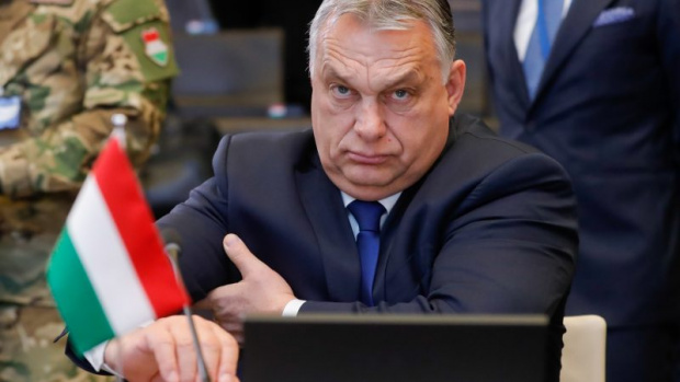 Орбан пак спечели изборите в Унгария и обяви Зеленски за свой враг