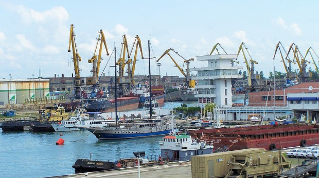От днес: Без повече руски кораби в портовете ни