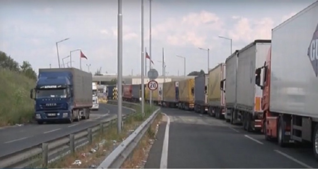 Превозвачите искат оставките на трима министри