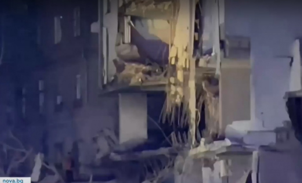 Поне десетима пострадали при ракетен удар в центъра на Киев