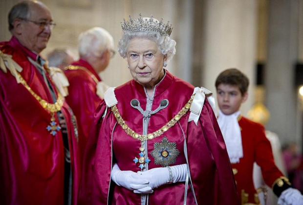 Уиндзор кипи от вълнение: Наближава тържеството за 70-ата годишнина на кралица Елизабет на трона