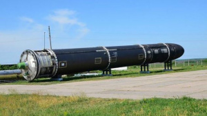 Рогозин заплаши "страхливите българи" със супертежка ядрена ракета Сатана II