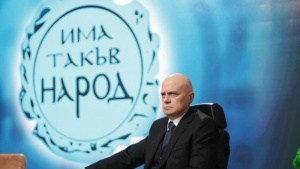 Какво се случва с оставките на министрите на Слави?